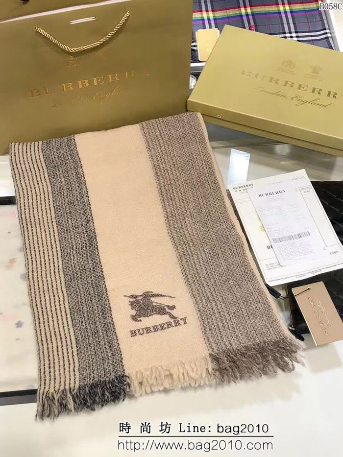 BURBERRY巴寶莉海外專櫃 2018最新款經典LOGO刺繡風格圍巾 B058 LLWJ6379